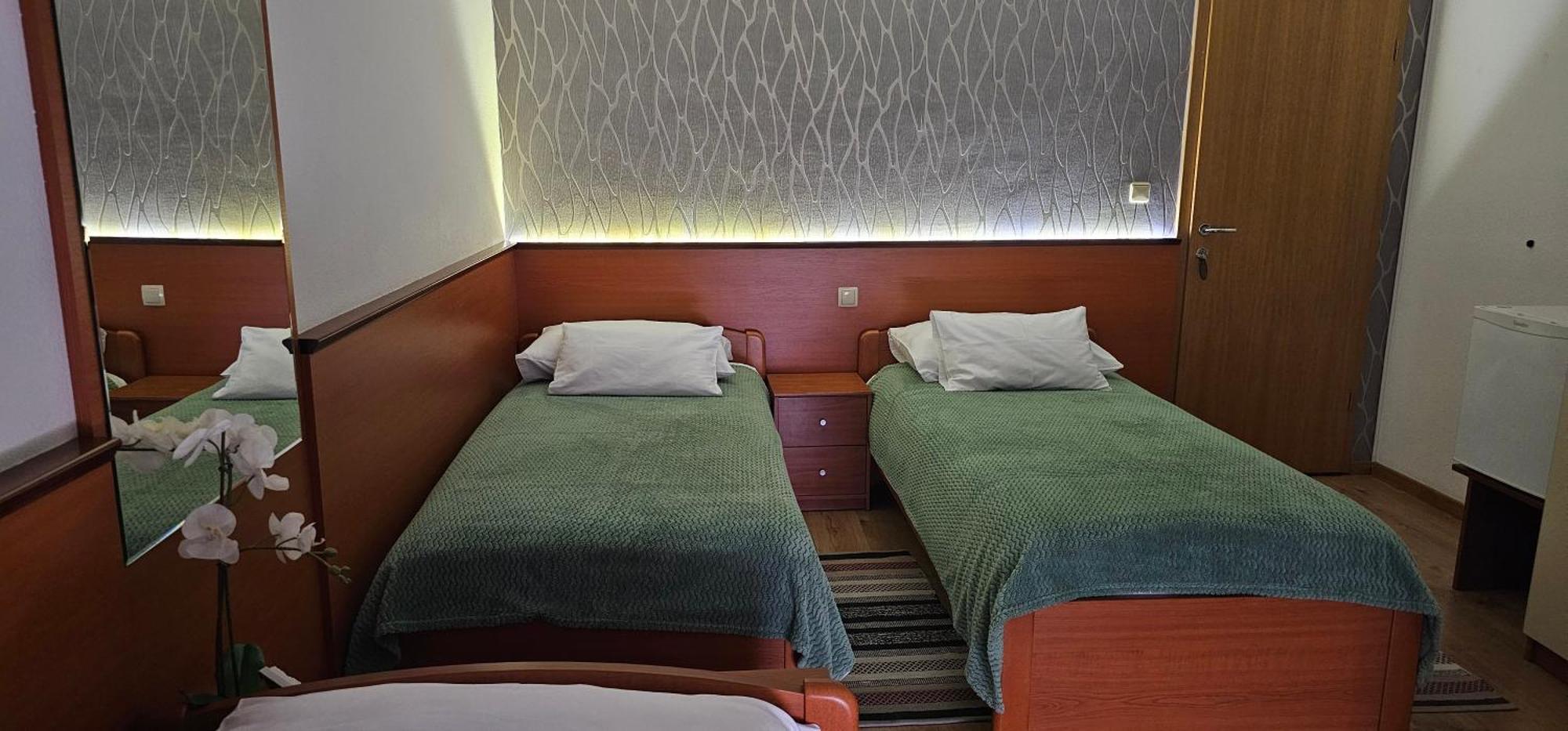 Sobe/Rooms Riva Zadar Exterior photo