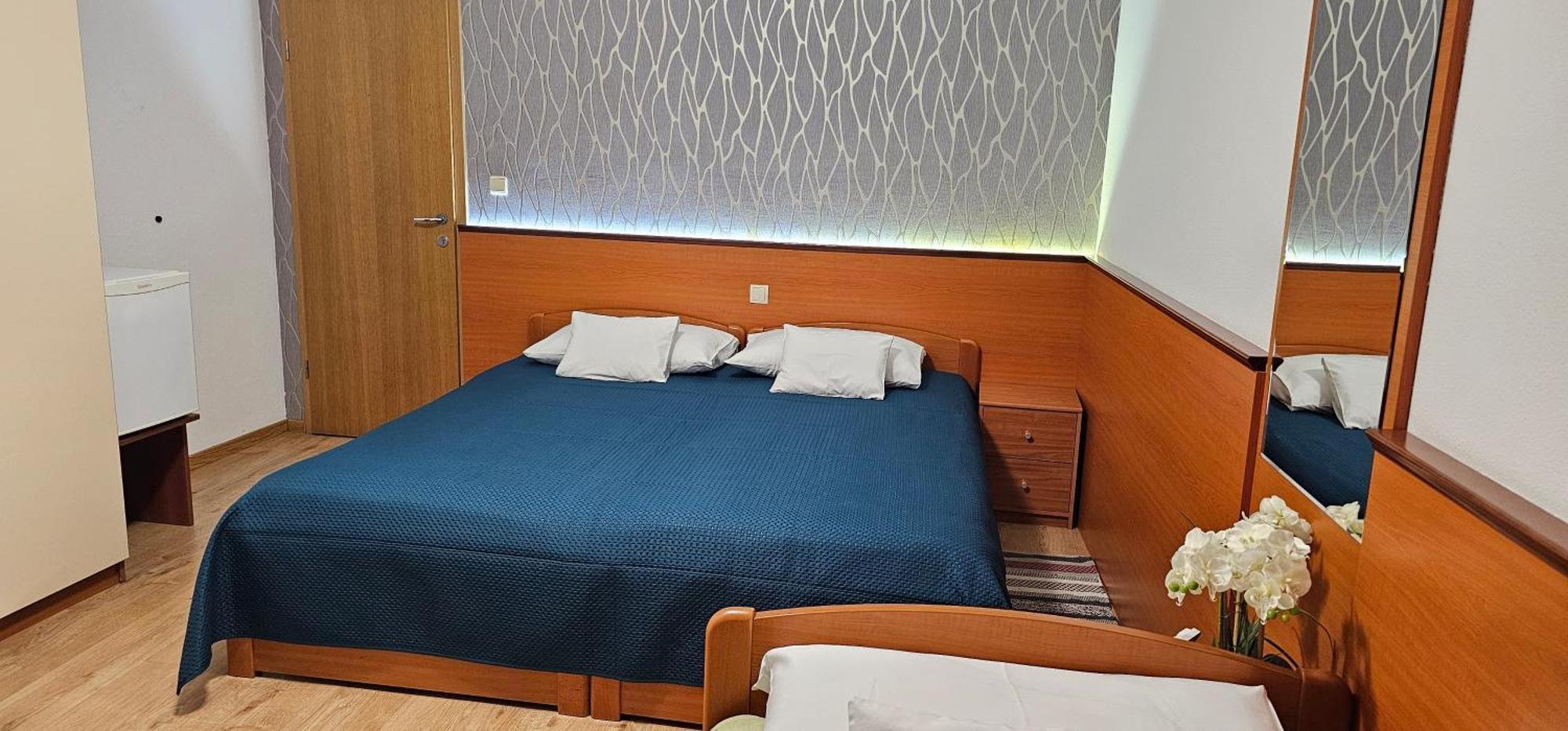 Sobe/Rooms Riva Zadar Exterior photo