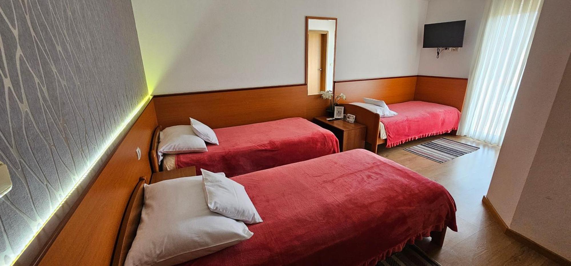 Sobe/Rooms Riva Zadar Exterior photo